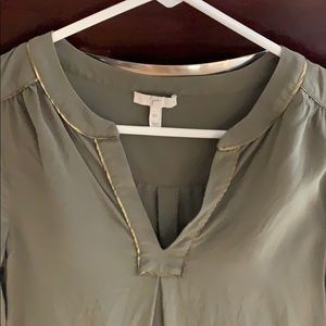 Joie silk shirt perfect for fall 🍁